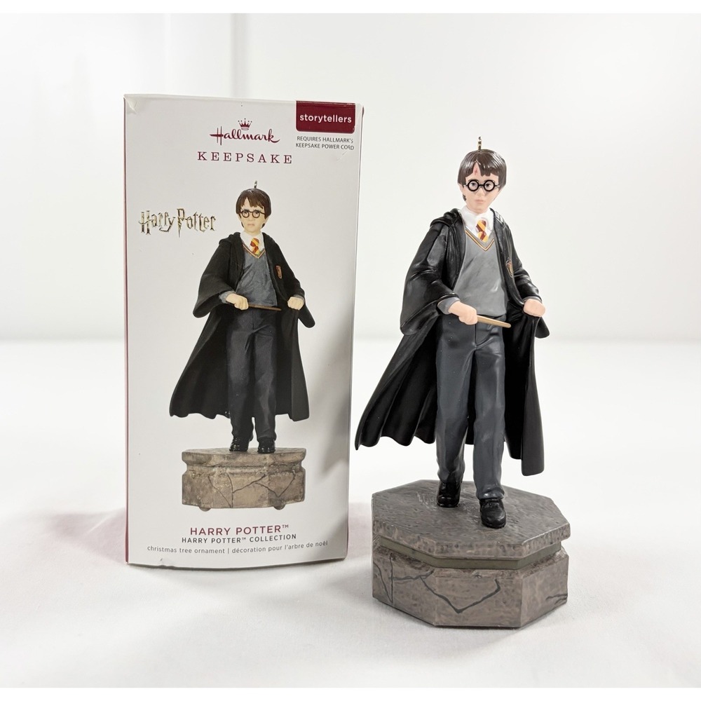 2019 Hallmark Harry Potter Storytellers Interactive Ornament Light And Sound - Picture 1 of 11